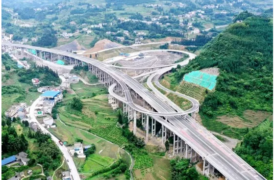 叙永至威信高速公路全面建成，出川大通道全面打通！